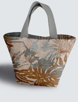 Bolso diseñado a 360º, 36 X 27 X 14 cm. en tejido cordurè de excelente calidad. EC503-1001A025-001