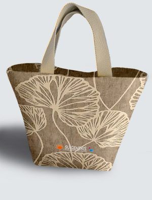 Bolso diseñado a 360º, 36 X 27 X 14 cm. en tejido cordurè de excelente calidad. EC503-1001A028-001